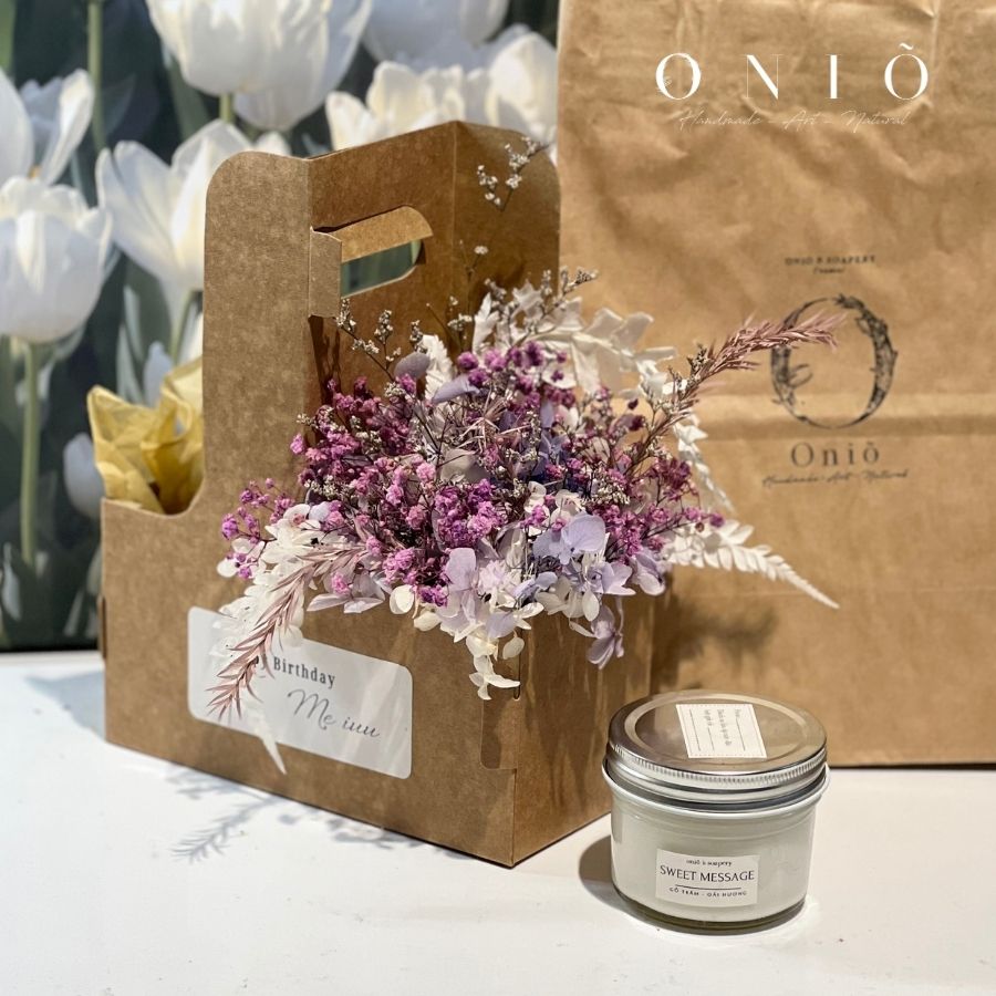 Giỏ hoa khô quà tặng 2 ngăn (1 ngăn hoa khô - 1 ngăn nến tùy chọn) - giá chưa bao gồm nến ONIÕ
