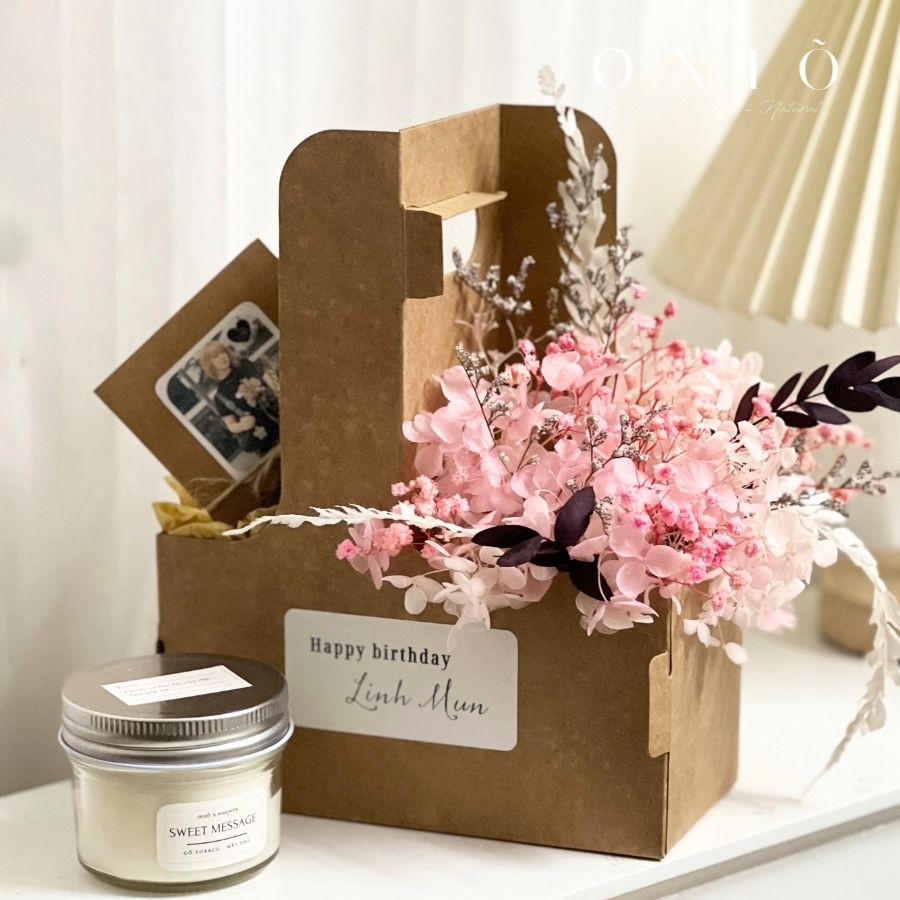 Giỏ hoa khô quà tặng 2 ngăn (1 ngăn hoa khô - 1 ngăn nến tùy chọn) - giá chưa bao gồm nến ONIÕ