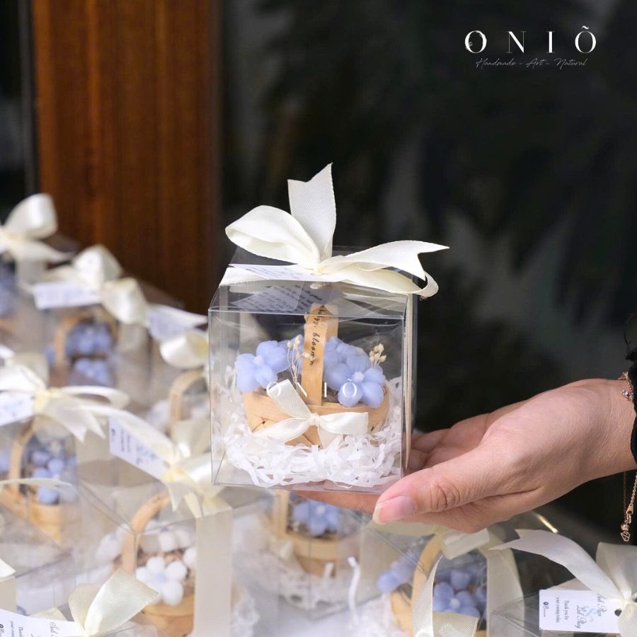 Hoa sáp thơm tone màu ngẫu nhiên, Hương thơm tinh dầu, quà tặng sinh nhật, quà tặng tốt nghiệp - Mini Bloom - ONIÕ