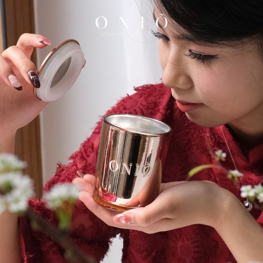 Nến thơm cao cấp hũ thuỷ tinh Ánh đồng Handmade, Hương thơm tinh dầu Decor Phòng Ngủ & Thư Giãn, Quà tặng - Cổ Đồng Candle ONIÕ