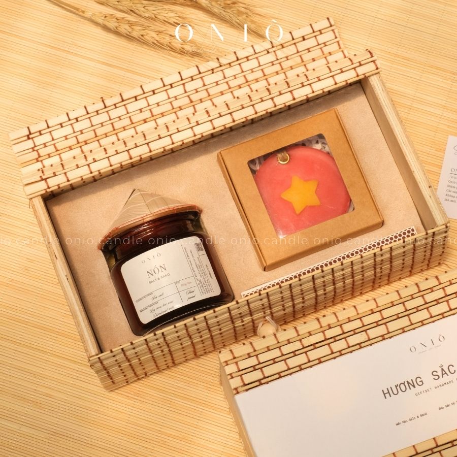 Set quà tặng HƯƠNG SẮC VIỆT - BST Đất Việt ONIÕ
