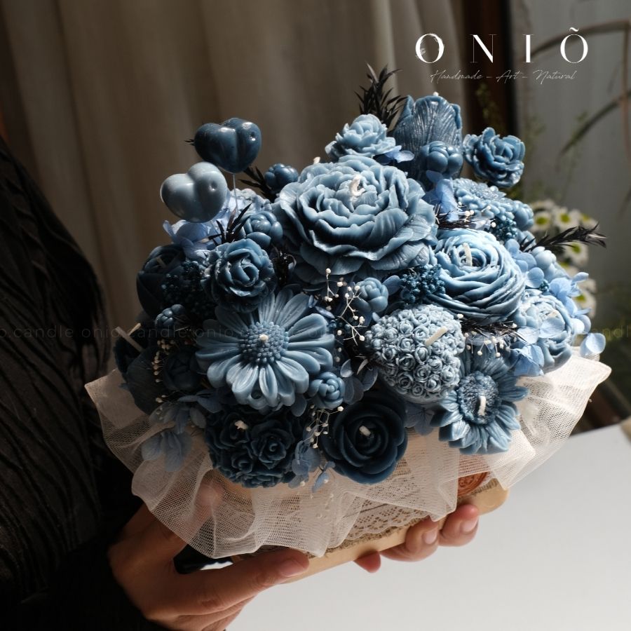 Hoa nến thơm tone xanh, Quà tặng sinh nhật, quà tặng tốt nghiệp - Blue Symphony - ONIÕ