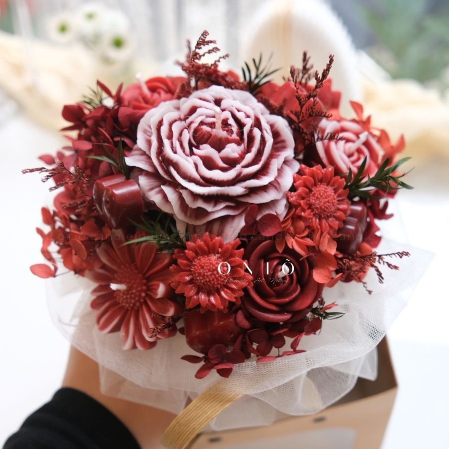 Hoa nến thơm tone đỏ, Quà tặng sinh nhật, quà tặng tốt nghiệp - Red Flower Candle - ONIÕ